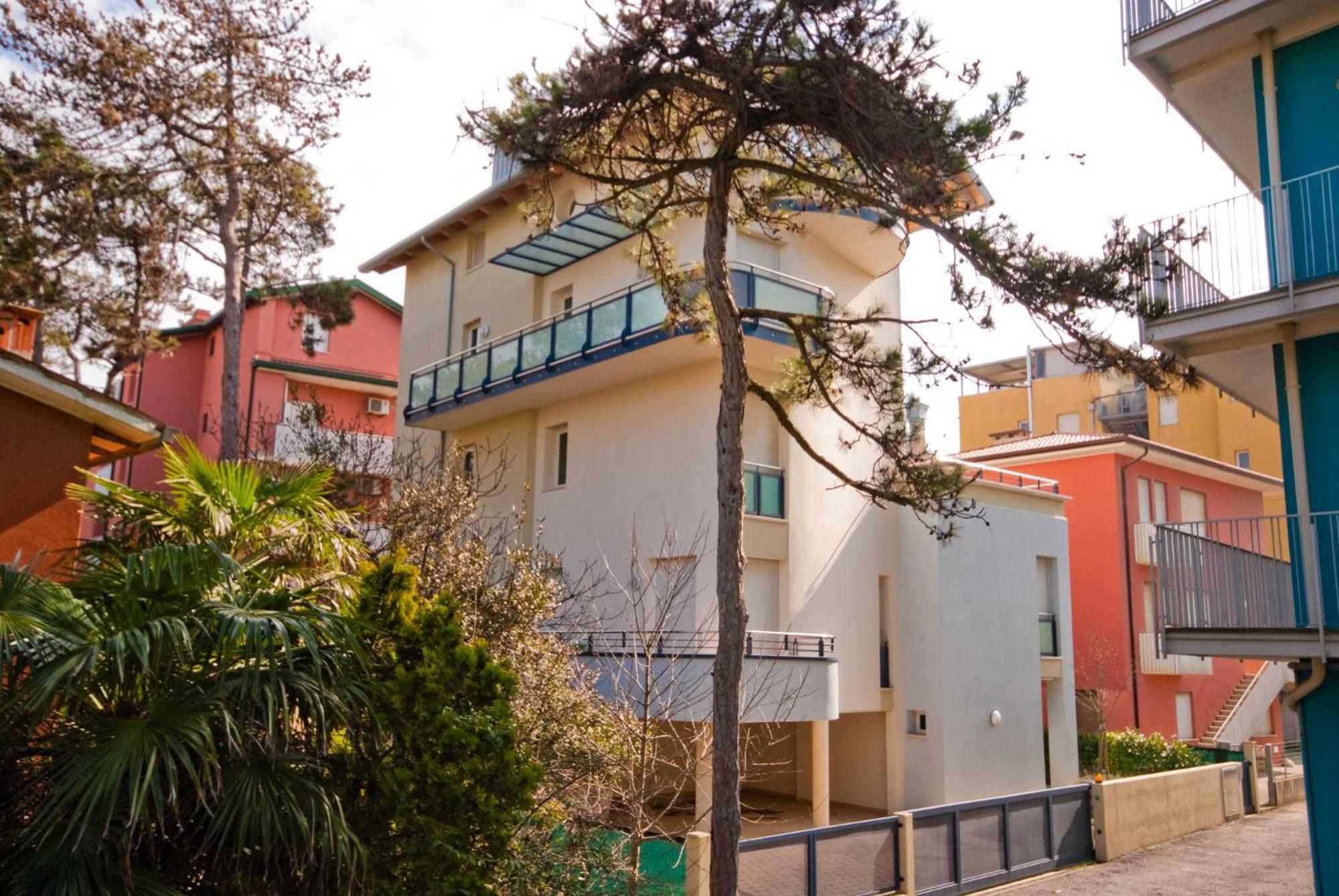 Residence Solemar - Agenzia Cocal Каорле Екстериор снимка